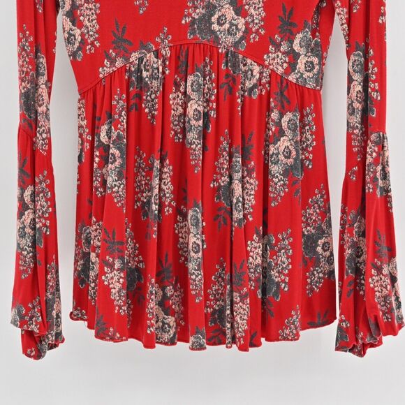 FREE PEOPLE Top Womens Size XS Speak Easy Red Floral V Neck Bell Sleeve Babydoll - Picture 6 of 12